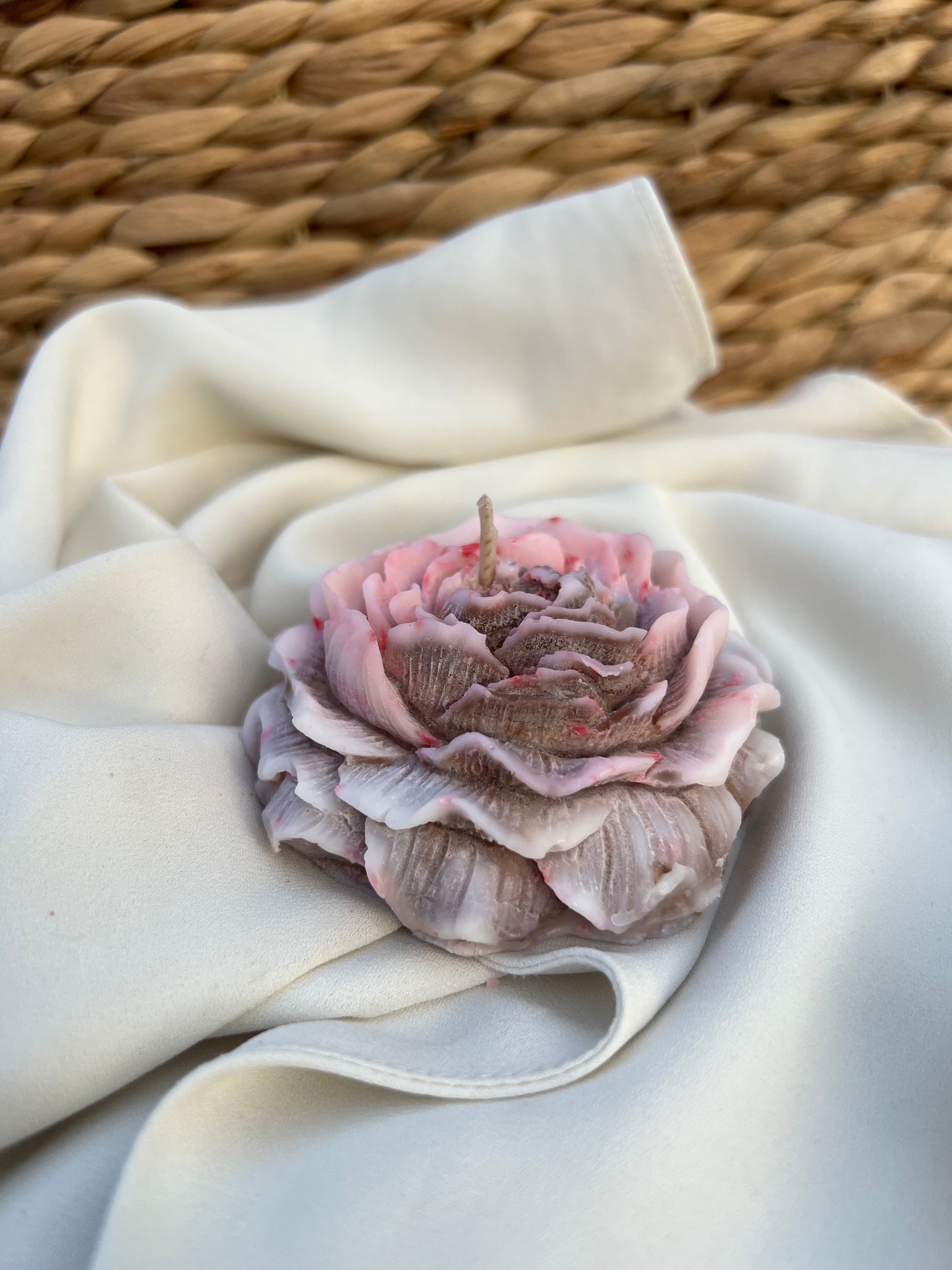 Bougie rose parfum CARAMEL BEURRE SALÉ
