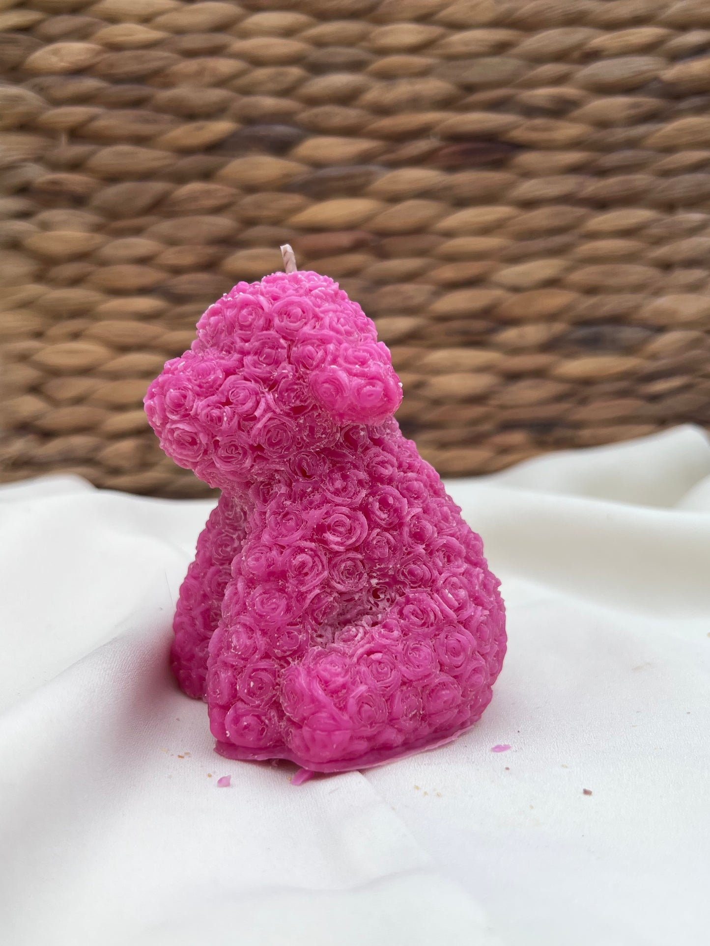 Bougie chien fleurie parfum PIVOINE