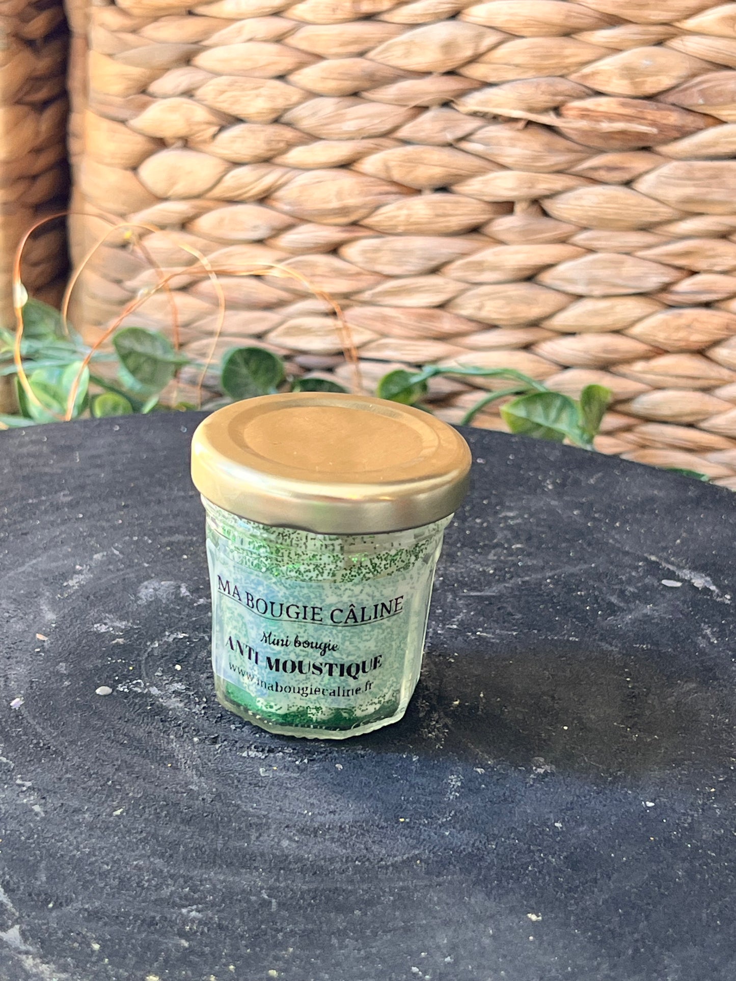 Bougie petit pot chantilly parfum ANTI-MOUSTIQUE