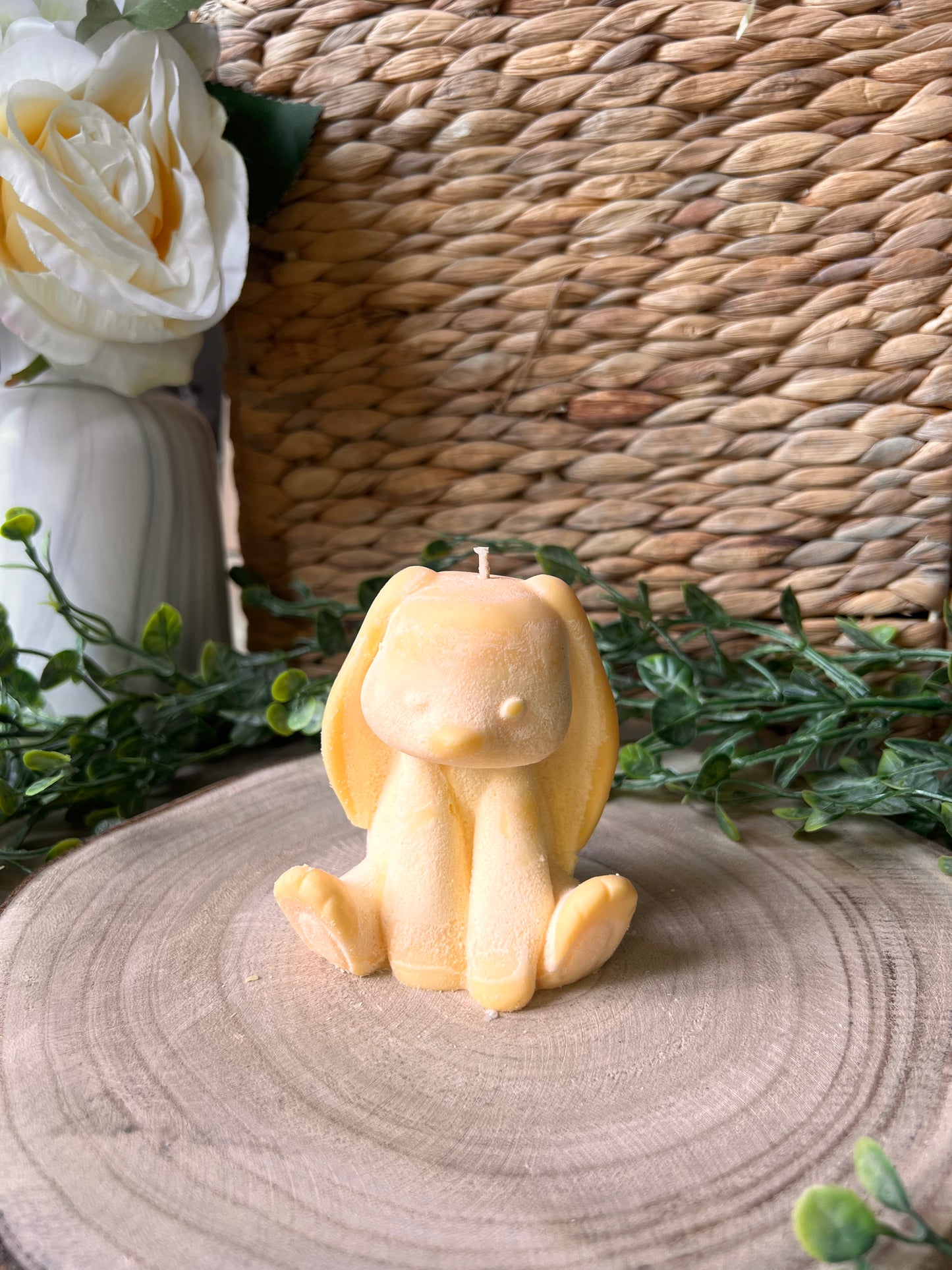 Bougie lapin parfum PÊCHE