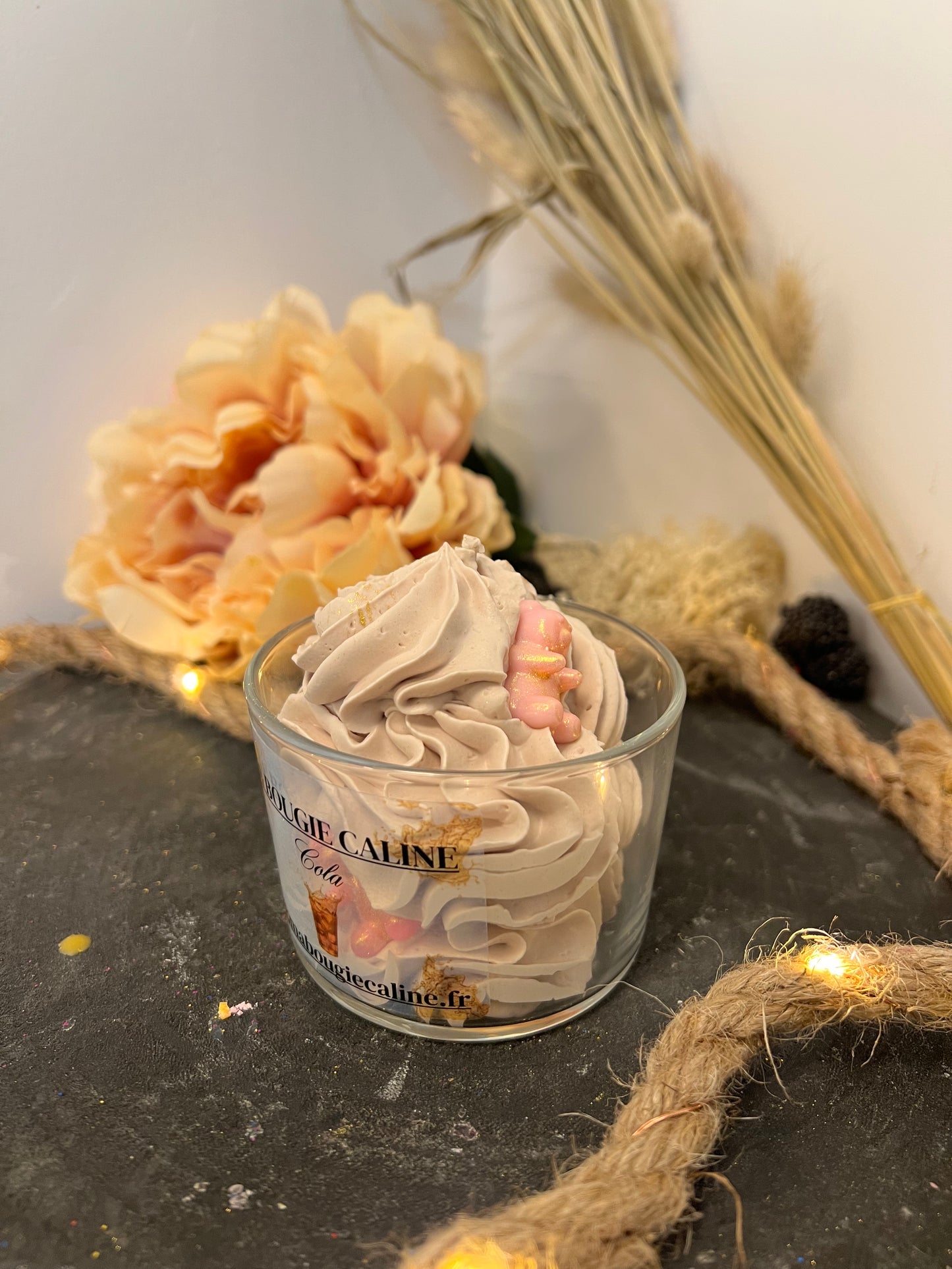 La bougie chantilly parfum Cola