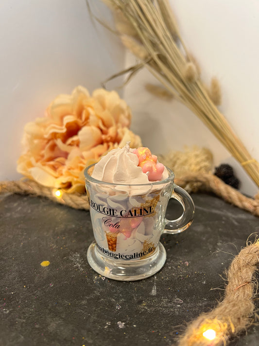 La petite bougie chantilly parfum Cola