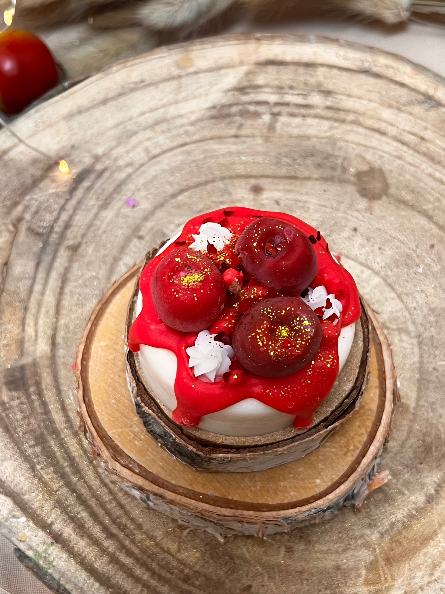 Gâteau à la Cerise Noire Explosive